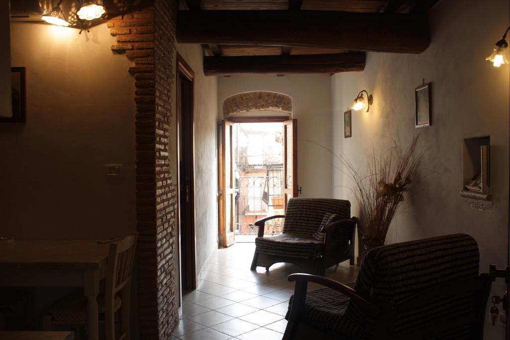 Bed And Breakfast Mblo Fondi Exterior photo